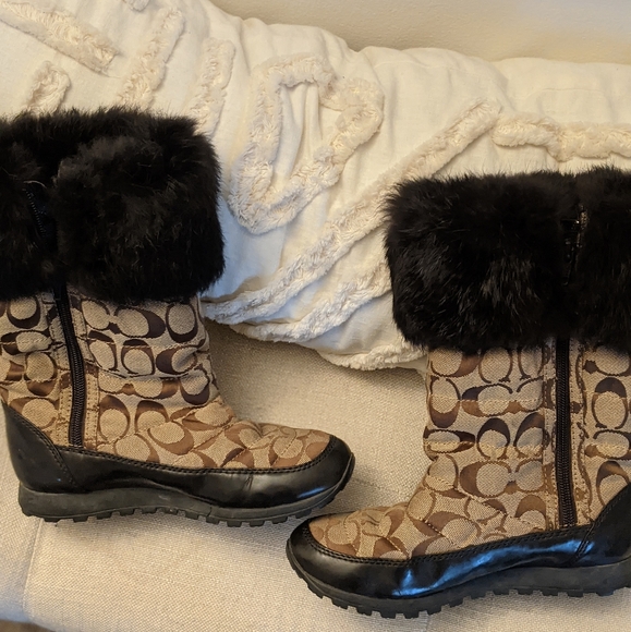 Coach boots with fur - Picture 3 of 4